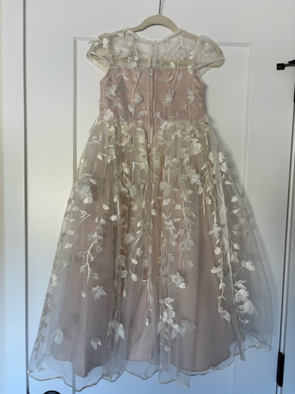 Girls' Pink and Ivory Floral Lace Formal Dress with Beaded Waist - Picture 4 of 4